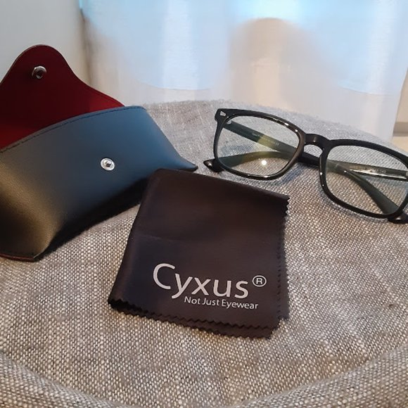 Blue Light Blocking Glasses - Picture 2 of 3